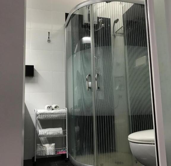 Президентский Люкс, Anavada Apartment   Davao City