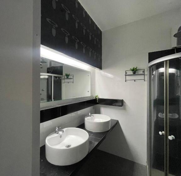 سوئیت 2 خوابه, Anavada Apartment   Davao City