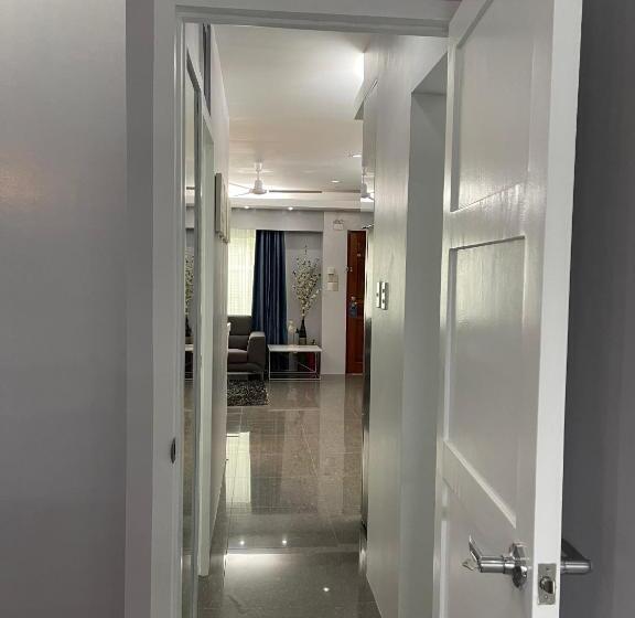 سوئیت 2 خوابه, Anavada Apartment   Davao City