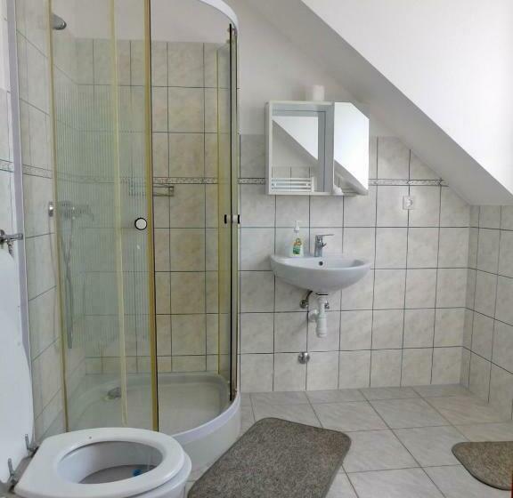 דירת חדר, Csetáj Vendégház