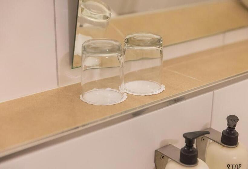 Апартаменты Комфорт 1 Спальня, Boardinghouse Home   Adults Only