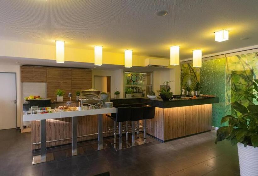 Апартаменты 1 Спальня, Boardinghouse Home   Adults Only