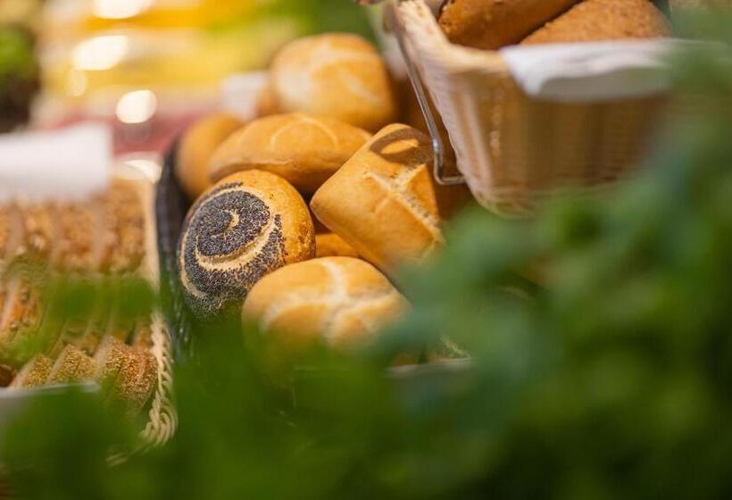 Апартаменты 1 Спальня, Boardinghouse Home   Adults Only