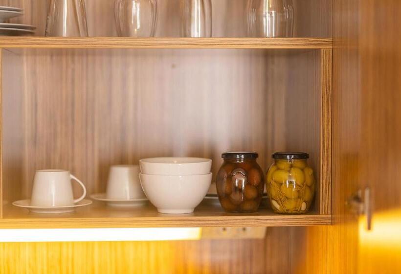 Апартаменты Deluxe 1 Спальня, Boardinghouse Home   Adults Only