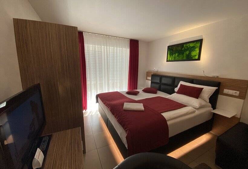 Апартаменты 1 Спальня, Boardinghouse Home   Adults Only