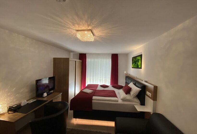 Апартаменты 1 Спальня, Boardinghouse Home   Adults Only