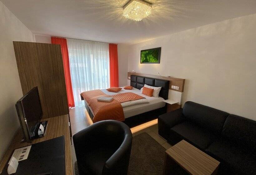 Апартаменты 1 Спальня, Boardinghouse Home   Adults Only