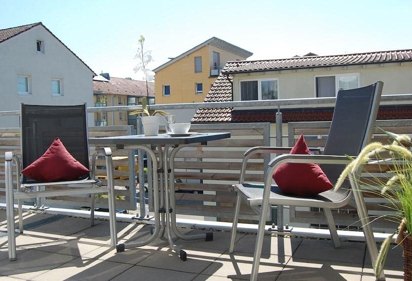 Апартаменты Комфорт 1 Спальня, Boardinghouse Home   Adults Only