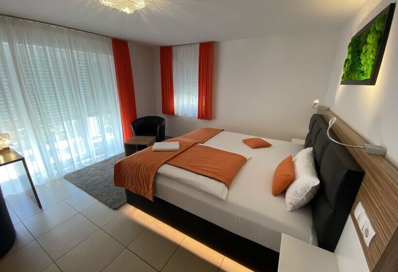 Апартаменты Комфорт 1 Спальня, Boardinghouse Home   Adults Only