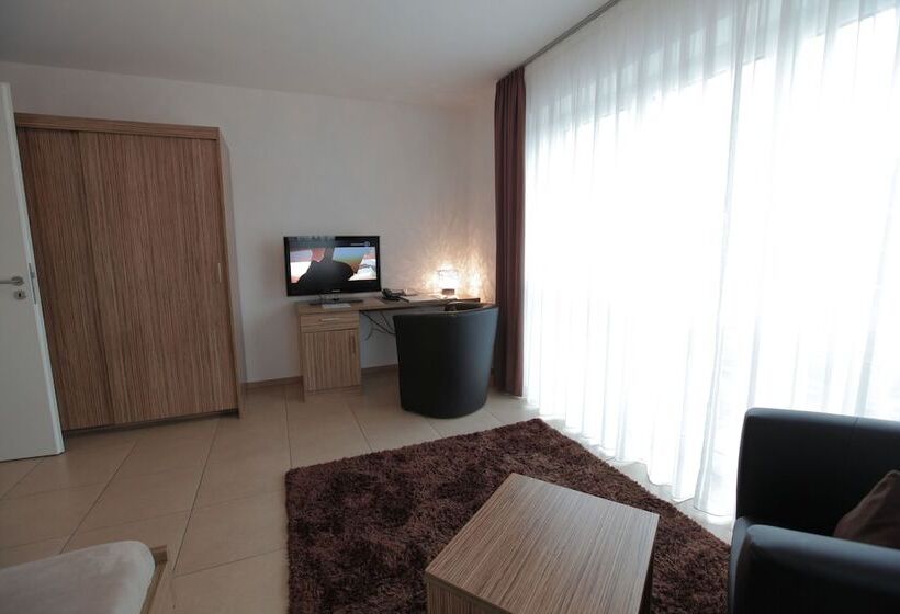 Апартаменты Комфорт 1 Спальня, Boardinghouse Home   Adults Only