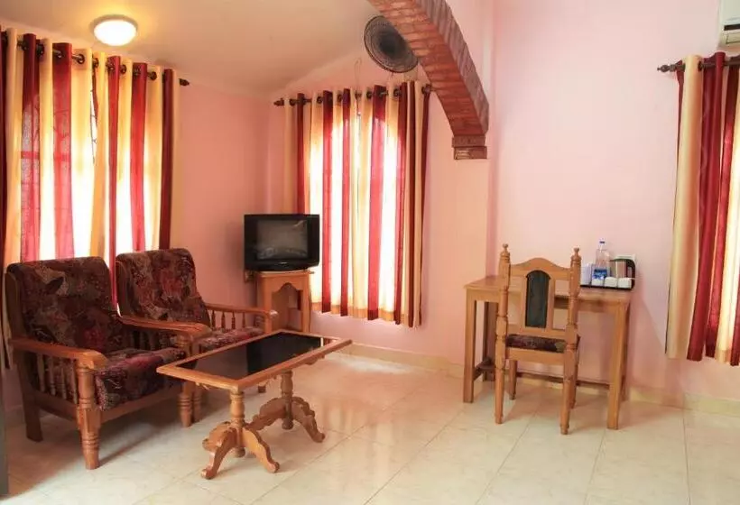 ویلای 1 خوابه, Cherai Beach Resorts