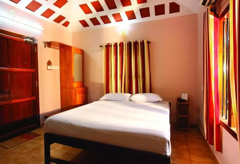 ویلای 1 خوابه, Cherai Beach Resorts