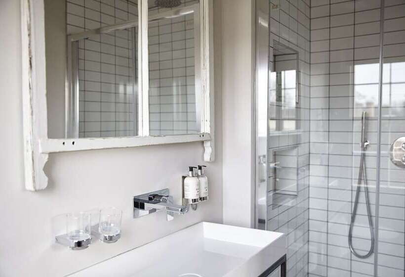 Номер Superior, Hertford House