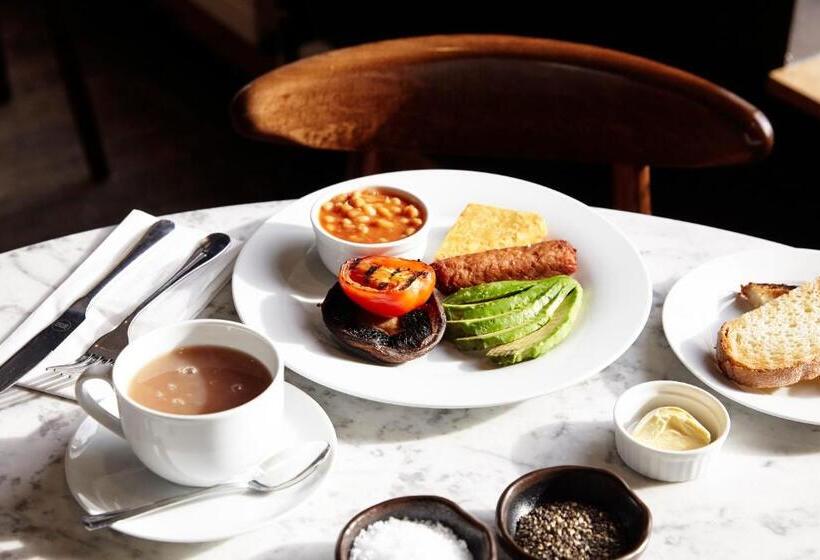 Номер Стандарт Индивидуальный, Hertford House