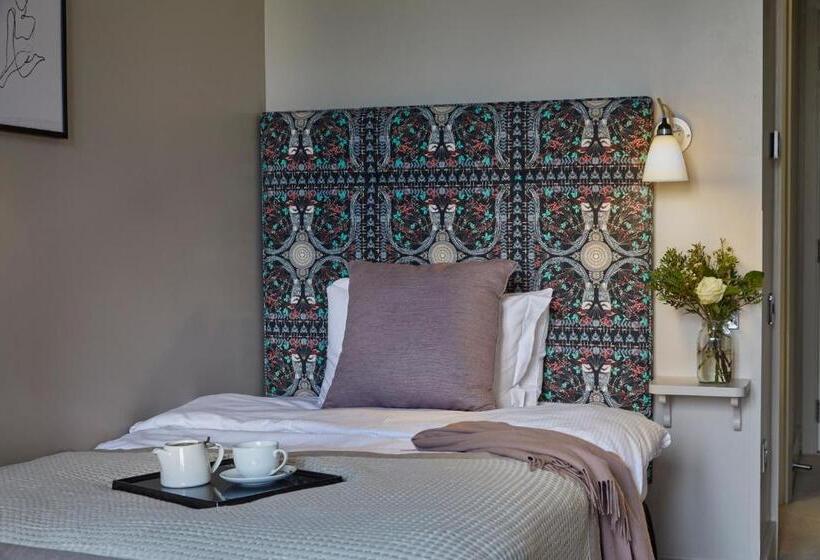 Номер Стандарт Индивидуальный, Hertford House