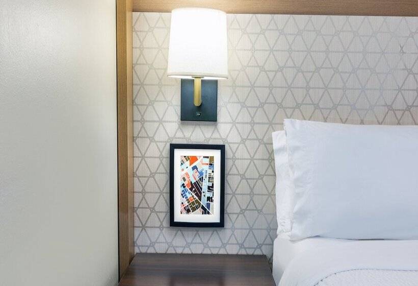 Номер Стандарт, Holiday Inn Hotel & Suites Tulsa South, An Ihg
