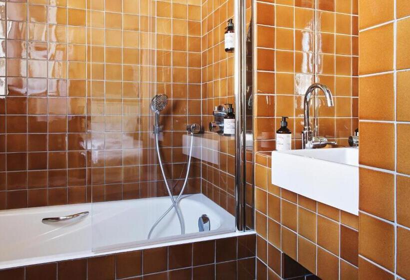 اتاق سوپریور, Orphée Orso Hotels