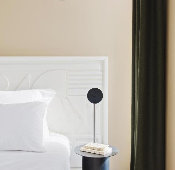 اتاق استاندارد یک نفره, Orphée Orso Hotels