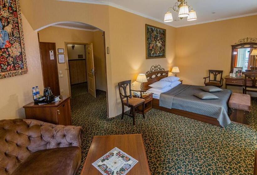 اتاق لوکس با چشمانداز, Premier Hotel Palazzo