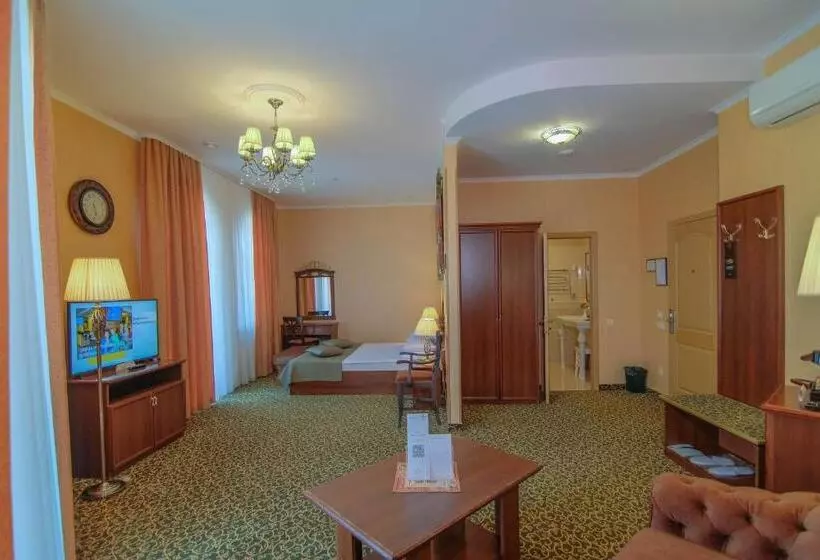 اتاق لوکس با چشم‌انداز, Premier Hotel Palazzo