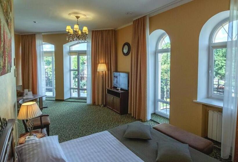 اتاق لوکس با چشمانداز, Premier Hotel Palazzo