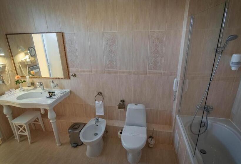 اتاق لوکس یک تخته, Premier Hotel Palazzo