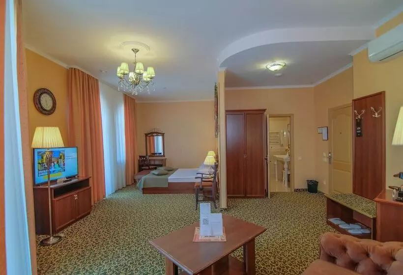اتاق لوکس با چشم‌انداز, Premier Hotel Palazzo