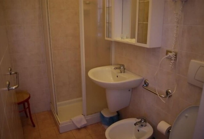 스탠다드 룸, Riviera Sanremo