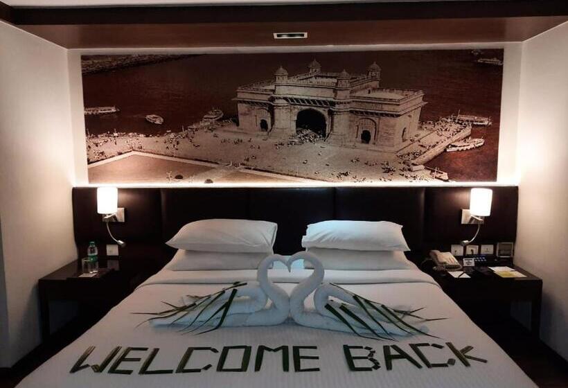 Номер Deluxe, Royal Orchid Central Grazia Navi Mumbai