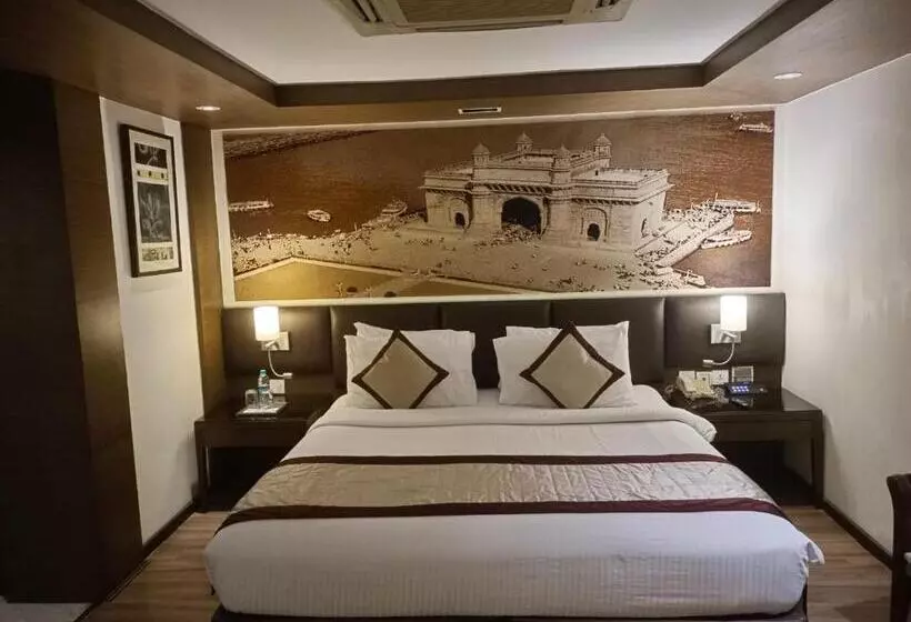 デラックスルーム, Royal Orchid Central Grazia Navi Mumbai