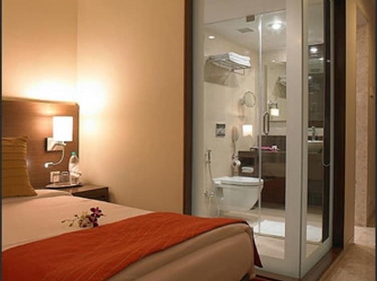 Номер Клуб, Royal Orchid Central Grazia Navi Mumbai