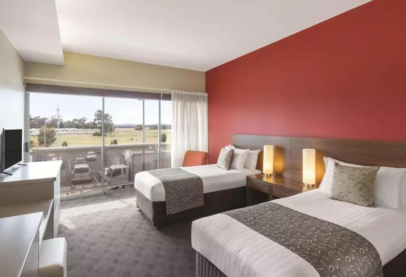 اتاق استاندارد, Travelodge Hotel Hobart Airport