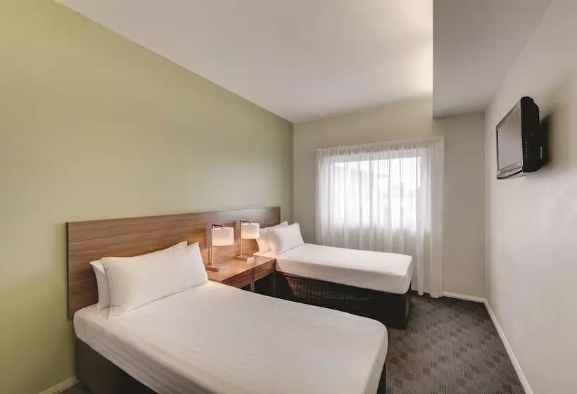 اتاق استاندارد, Travelodge Hotel Hobart Airport