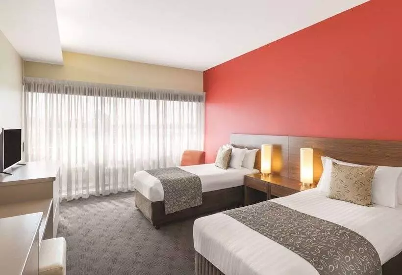 اتاق استاندارد, Travelodge Hotel Hobart Airport