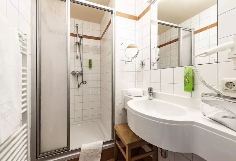 スタンダードトリプルルーム, Jufa Hotel Seckau