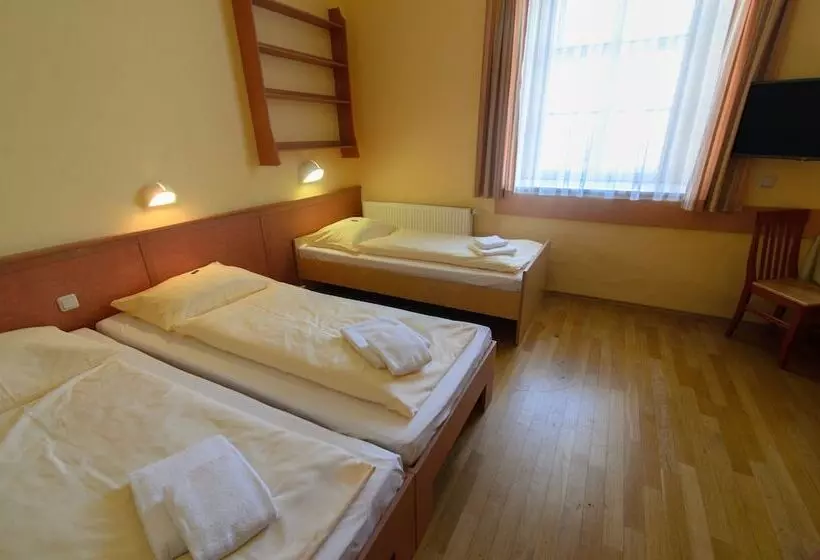 スタンダードトリプルルーム, Jufa Hotel Seckau