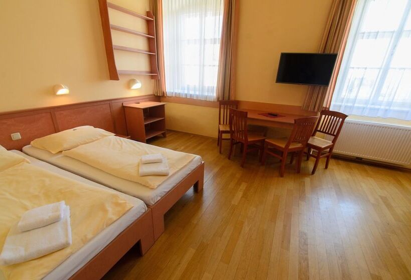 غرفة قياسية رباعية, Jufa Hotel Seckau