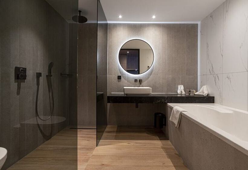 Номер Стандарт, Van Der Valk Hotel Almere