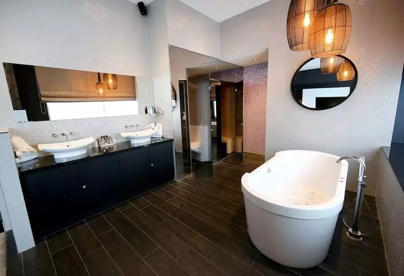 スイート, Van Der Valk Hotel Almere