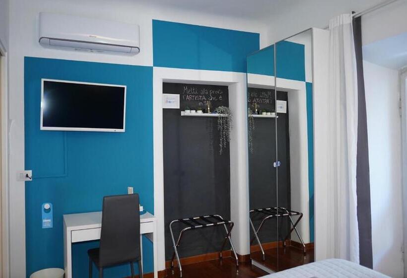 Standard room with outdoor bath, B&b Arts And Music