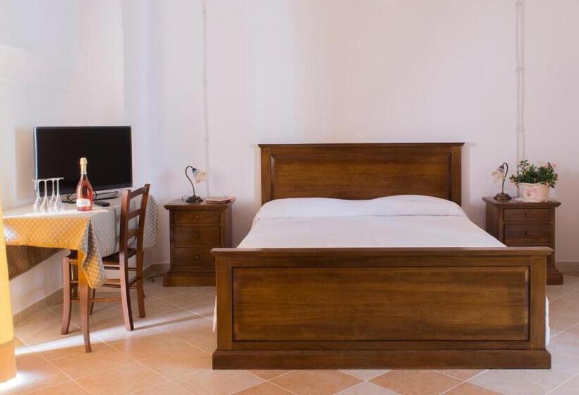 带2个卧室的套房, 100 Craste