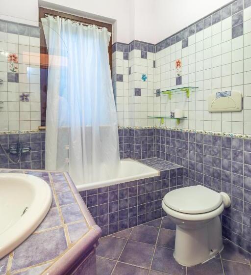 Pokój Basic, Il Bacio E La Nocciola