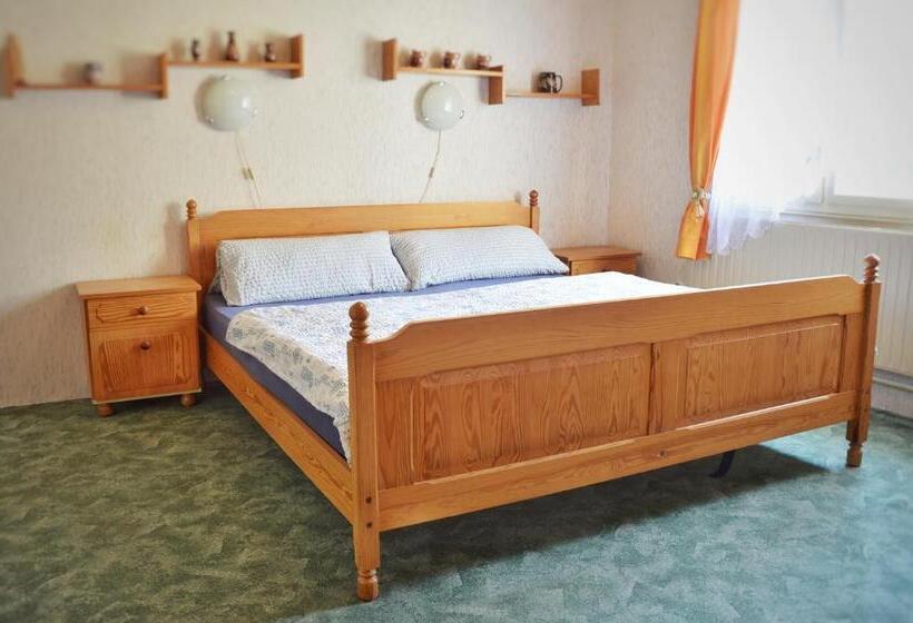 2ベッドルームアパートメント, Guest House Kuks