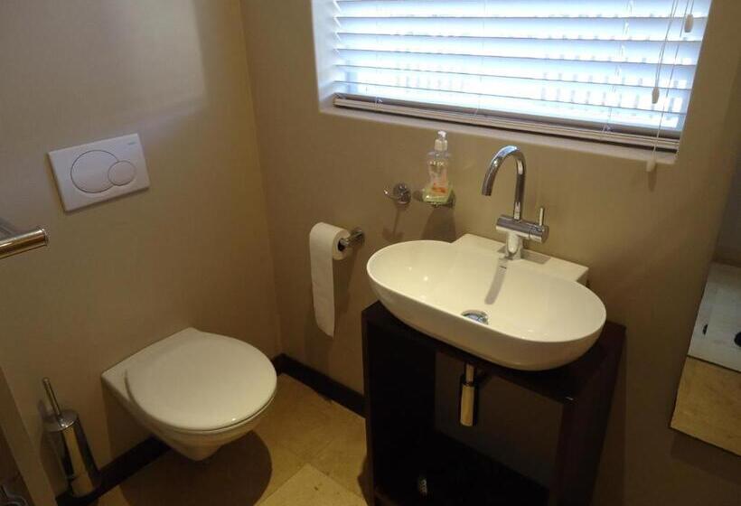 إستوديو ديلوكس, Kasa Nama