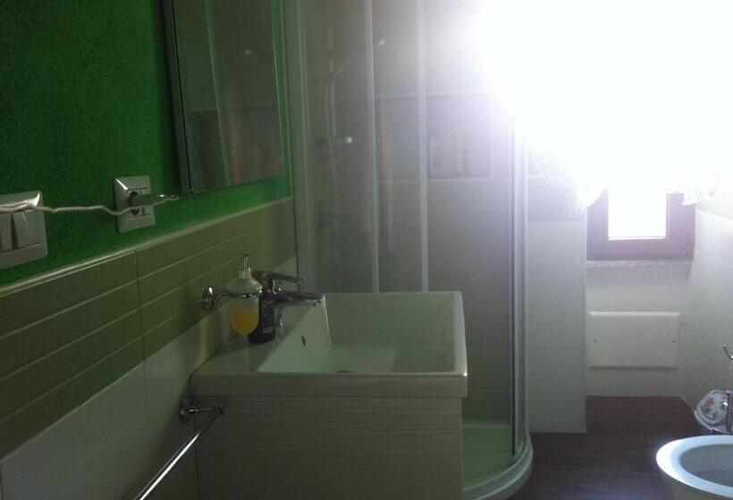 غرفة ديلوكس, S Apposentu