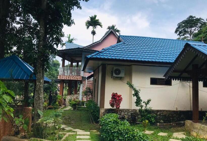 Deluxe-huone, Thomas  Retreat Bukit Lawang
