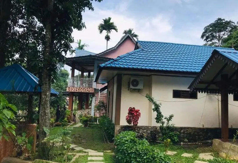 Deluxe-huone, Thomas  Retreat Bukit Lawang