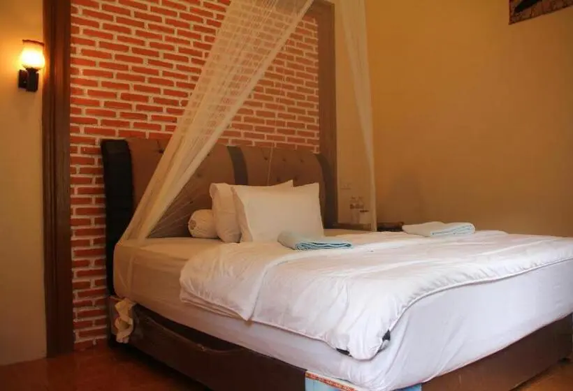Economy-huone, Thomas  Retreat Bukit Lawang