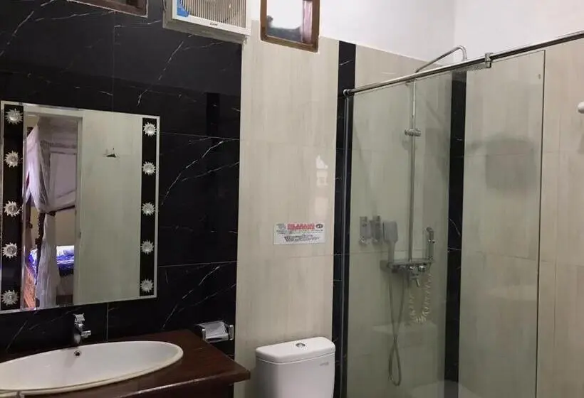 Deluxe-perhehuone, Thomas  Retreat Bukit Lawang
