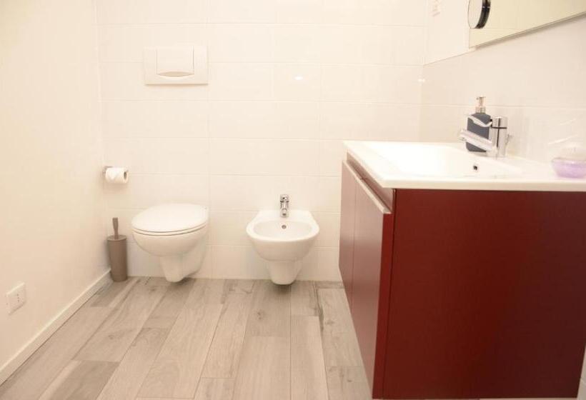 חדר אקונומי, B&b Corte Santa Maria